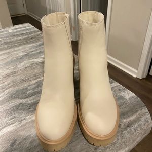 Brand new dolce vita waterproof caster boots in ivory